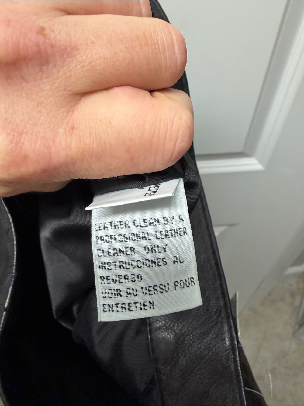 Vintage NWT Spiegel Black Straight-Leg Leather Pants - Picture 8 of 9